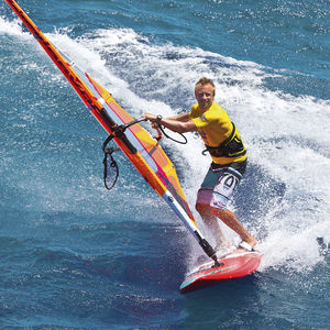 planche à voile de vagues 1