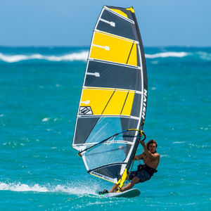 voile de planche de race