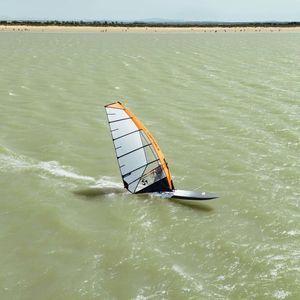 voile de planche de petit temps 1