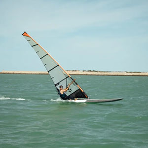 voile de planche de race 1
