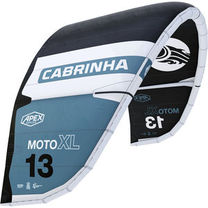 aile de kitesurf C-shape