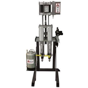 machine de dosage pour silicones