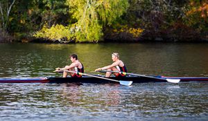 bateau d'aviron de loisir