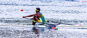 bateau d'aviron de course