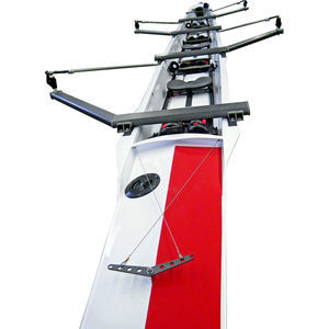 bateau d'aviron de course
