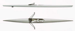 bateau d'aviron de course