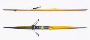 bateau d'aviron de course