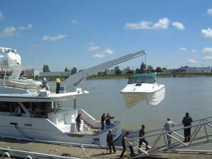 bossoir pour yacht