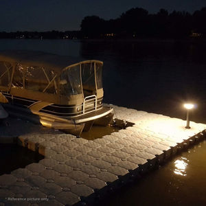 éclairage pour ponton solaire 1