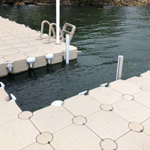 pare-battage pour ponton
