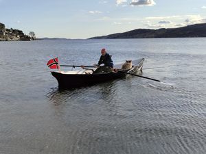 bateau d'aviron traditionnel