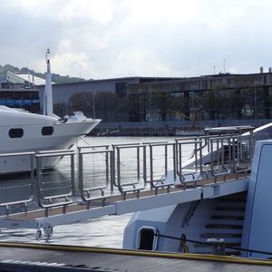 passerelle de super-yacht