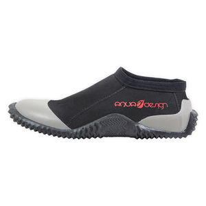 chaussons de sports nautiques