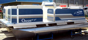 bateau ponton hors-bord