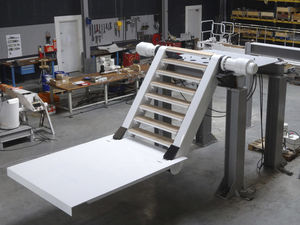 plateforme pour yacht / de baignade