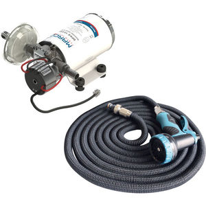 kit avec pompe à eau (pour nettoyage de pont de bateau) 1