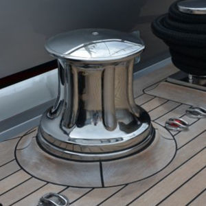 cabestan pour bateau