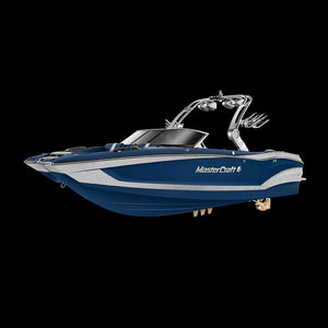 deck-boat in-bord