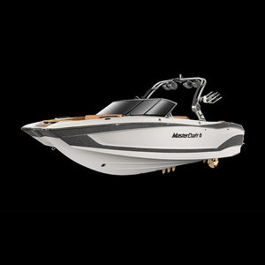 deck-boat in-bord