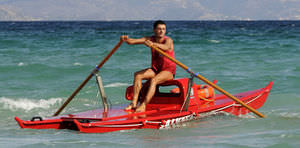 catamaran à rames de sauvetage