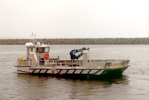 bateau pour l'aquaculture 1