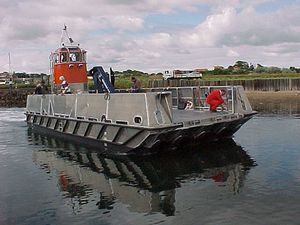 bateau de débarquement 1