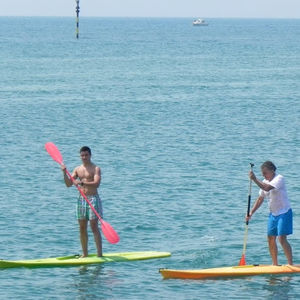 Achetez en gros Chine Fabrication Personnalisé Paddle Board Gonflable Sup  Conseil Avec Support De Caméra Pour Tous Les Niveau De Compétence Chine et  Gonflable Stand Up Paddleboard Sup Board à 69 USD