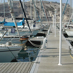 ponton flottant / d'amarrage / pour marina / pour port