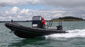 bateau utilitaire 1