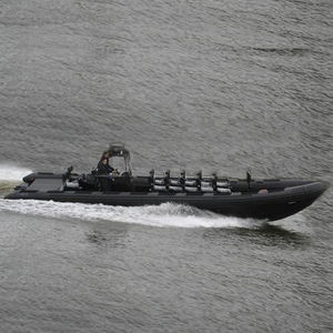 bateau militaire
