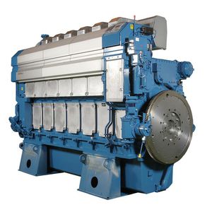 moteur semi rapide pour navire