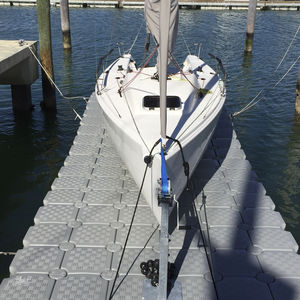 ponton flottant