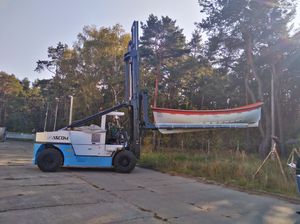 chariot élévateur pour bateau