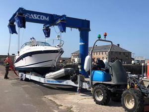 grue pour marina