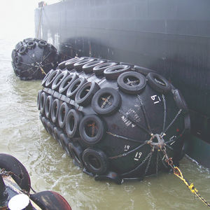 pare-battage pour navire