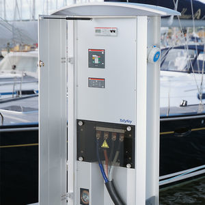 borne de distribution d'eau