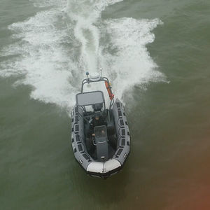 bateau de travail 1