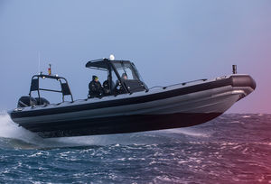 bateau de surveillance 1