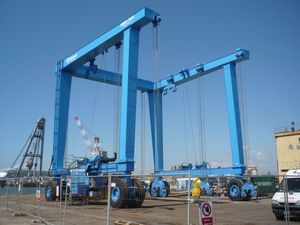 travel lift