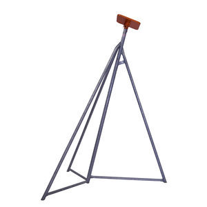pied de mise sur cale pour voilier 1