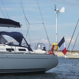 mât pour montage d'éolienne