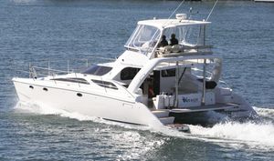 vedette catamaran