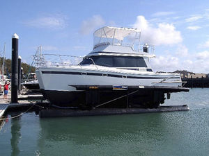 ascenseur pour catamaran 1