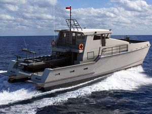 bateau de surveillance 1