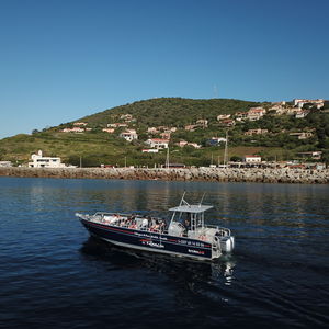 bateau à passagers