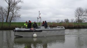 bateau de travail 1