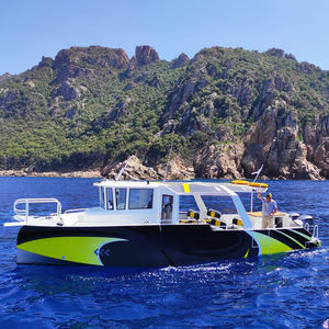 bateau à passagers 1