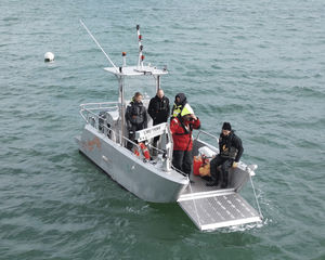 bateau de travail
