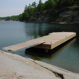 ponton flottant