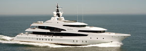 mega-yacht de croisière / avec timonerie / en acier / 5 cabines